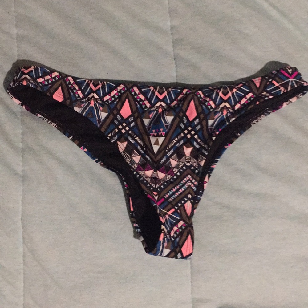 Bikini bottoms